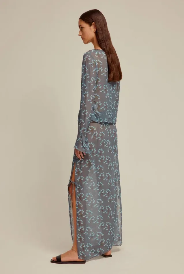 Woman Venroy Tops Sheer Tie Front Top