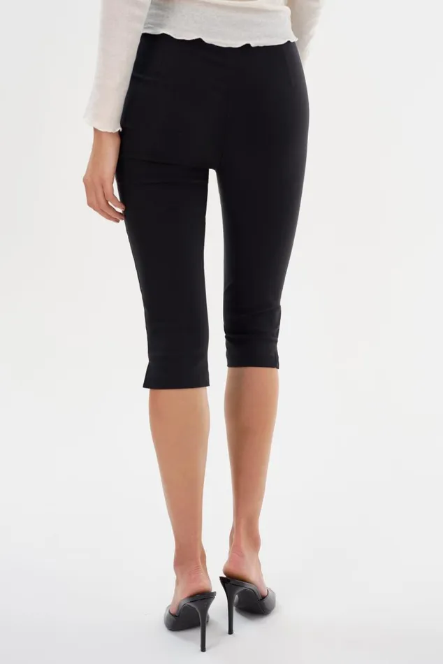 Women CELINE Stretch Twill Capri Black LAMARQUE Pants and Shorts Women CELINE Stretch Twill Capri Black LAMARQUE Pants and Shorts