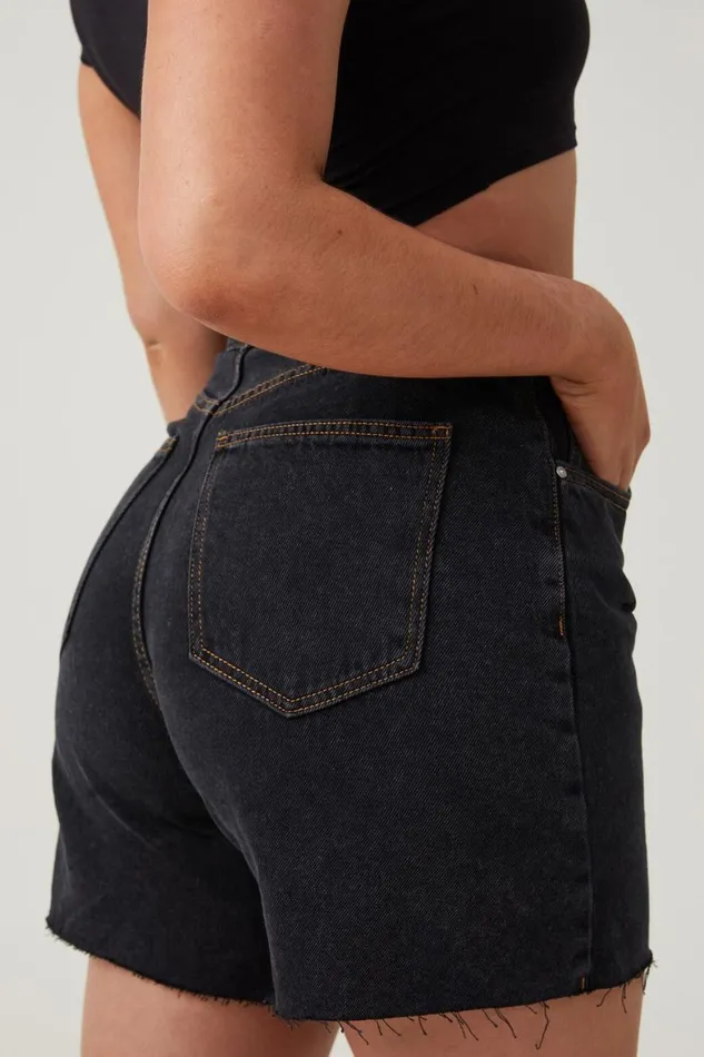 Women Jeans Cotton On Curvy Relaxed Denim Short Smokey Black