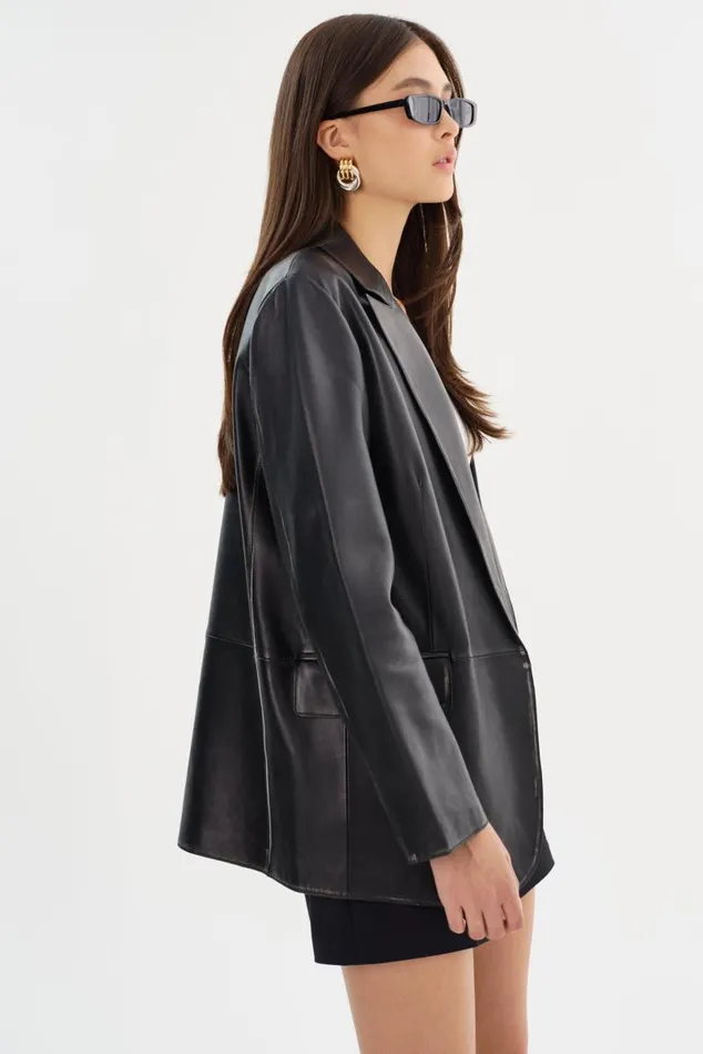 Women KARRIN Distressed Leather Blazer Distressed Black LAMARQUE Blazers Women KARRIN Distressed Leather Blazer Distressed Black LAMARQUE Blazers