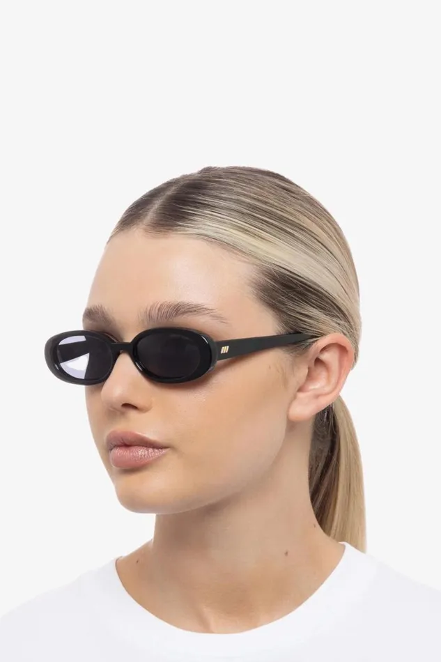 Women LE SPECS Outta Love Sunglasses Black LAMARQUE Sunglasses Women LE SPECS Outta Love Sunglasses Black LAMARQUE Sunglasses