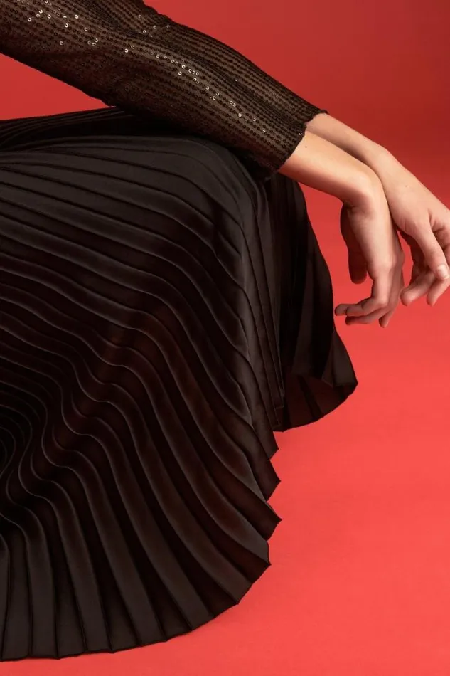 Women Lucky Brand Skirts Pleated Midi Skirt Black