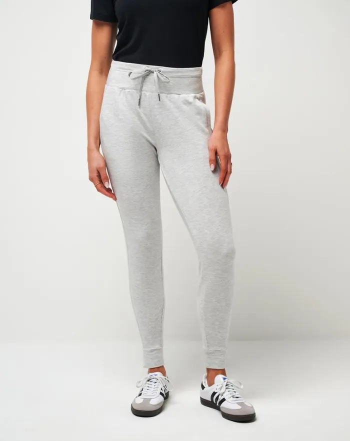Women Pants TravisMathew CLOUD TERRY TIE JOGGER Heather Light Grey