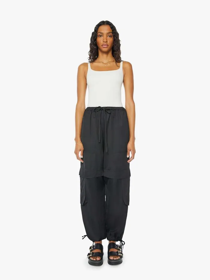 Women Relaxed Mother Denim Joline Cargo Pants Black