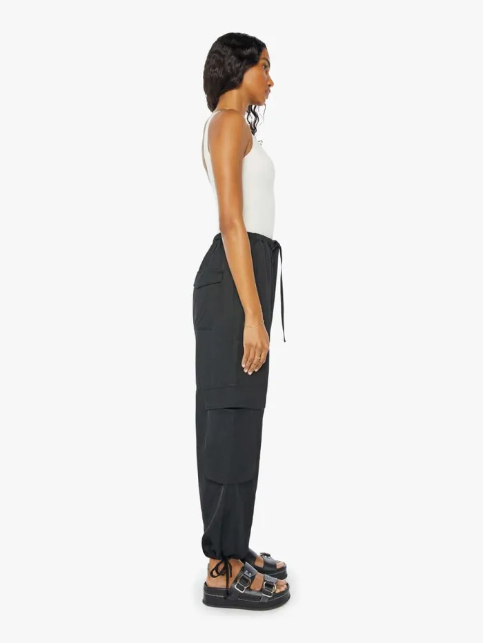 Women Relaxed Mother Denim Joline Cargo Pants Black