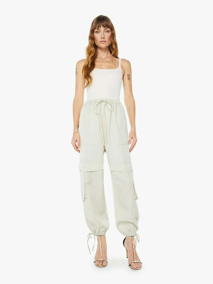 Women Relaxed Mother Denim Joline Cargo Pants Pistachio