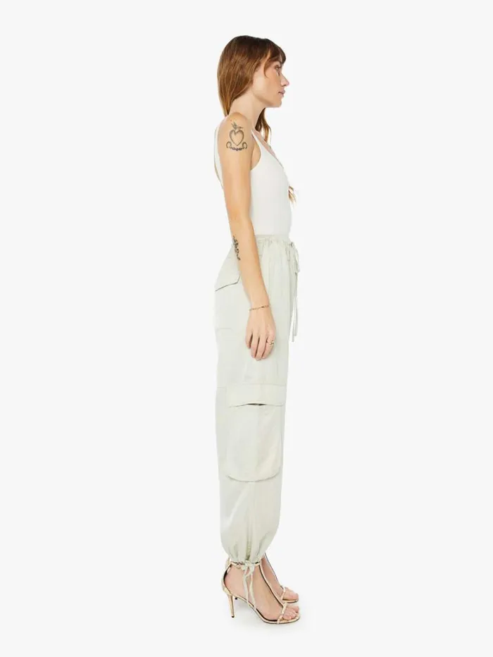 Women Relaxed Mother Denim Joline Cargo Pants Pistachio
