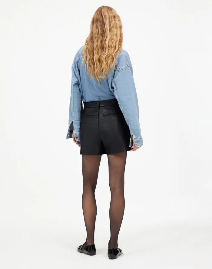Women Shorts Madewell Easy Pleated Trouser Shorts In Faux Leather Black