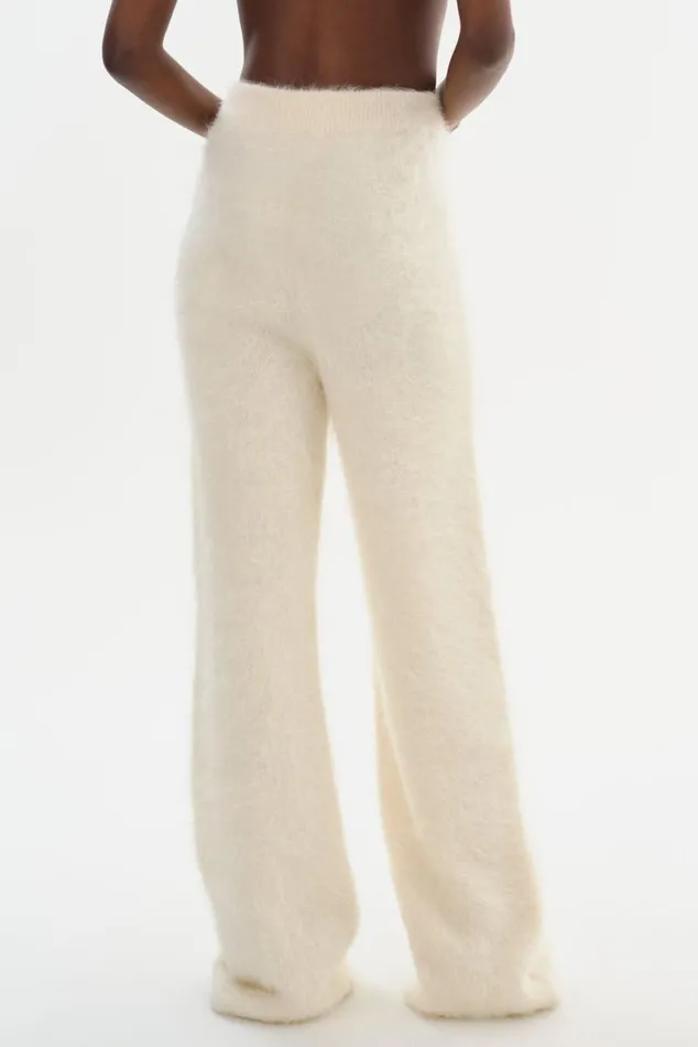 Women TARAN Wool Pants Ivory LAMARQUE Pants and Shorts Women TARAN Wool Pants Ivory LAMARQUE Pants and Shorts