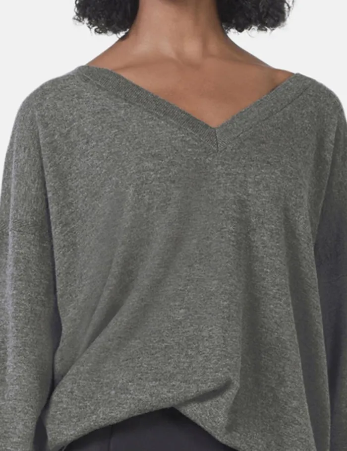 Women VNeck Long Sleeved Sweater Grey Stella McCartney Knitwear Women VNeck Long Sleeved Sweater Grey Stella McCartney Knitwear