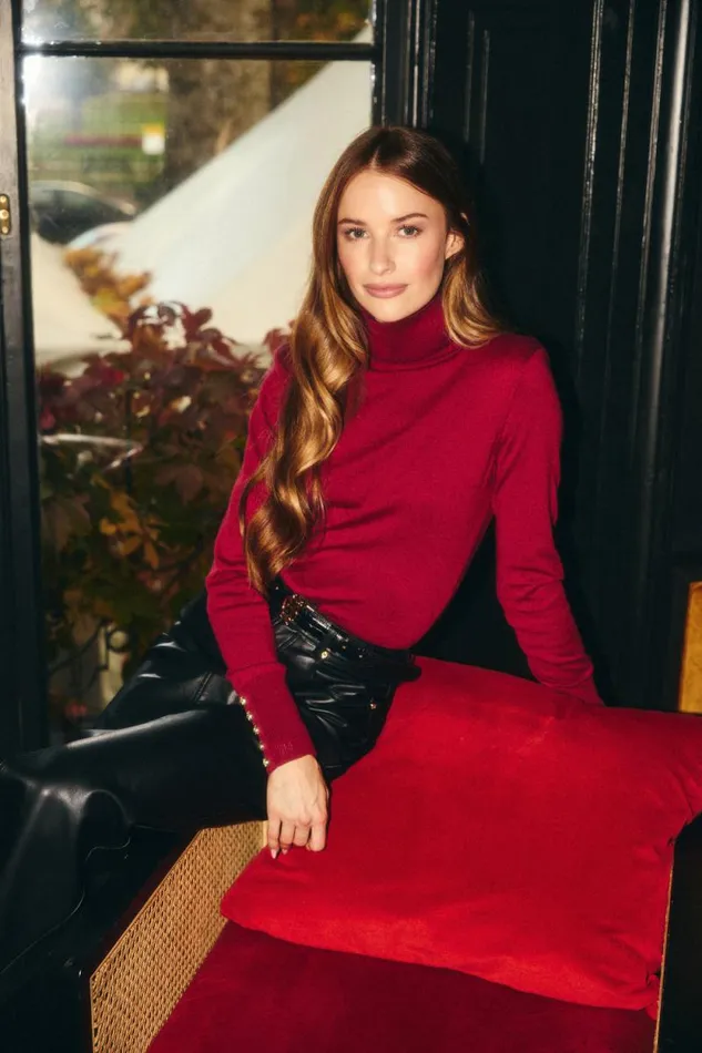 Women Victoria Cashmere Roll Neck Berry Holland Cooper Knitwear