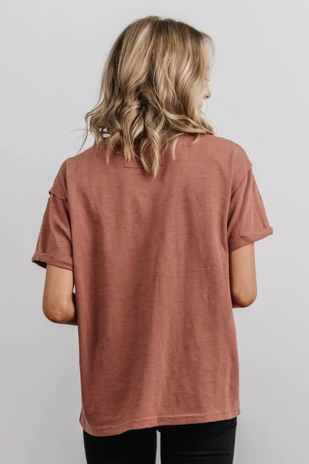 Women Voss Vintage Tee Clay Baltic Born Blouses and Shirts