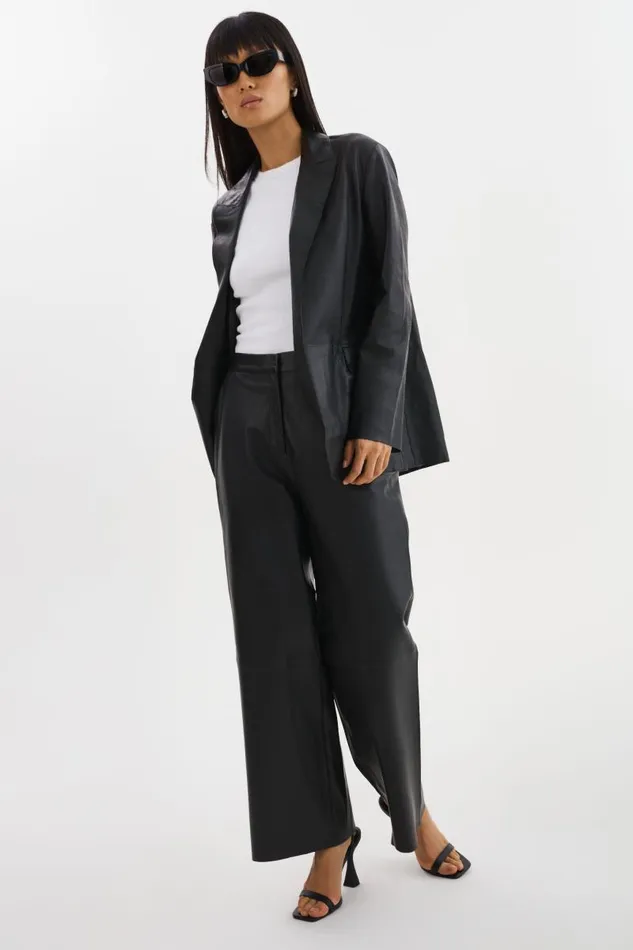 Women YAREN Leather Pants Black LAMARQUE Pants and Shorts