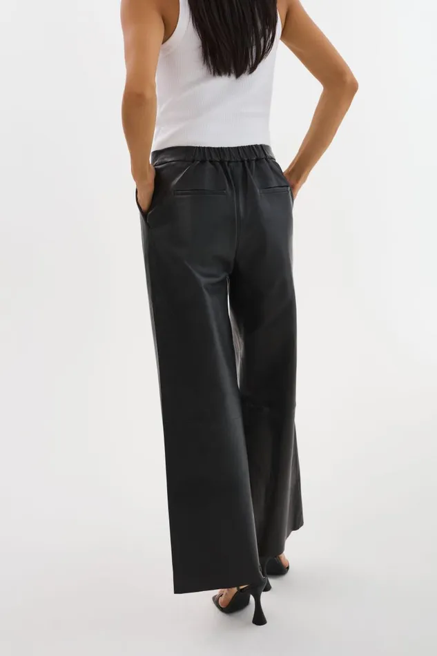 Women YAREN Leather Pants Black LAMARQUE Pants and Shorts