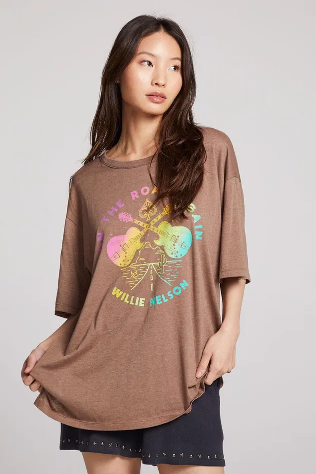 Womens Tops Chaser Brand Willie Nelson On The Road Again One Size Tee