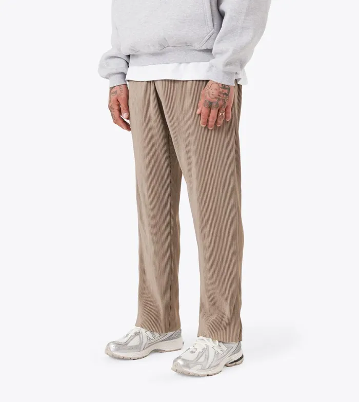 Zanerobe Pants Men Pleated Pant Khaki