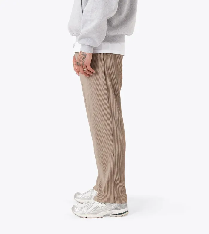 Zanerobe Pants Men Pleated Pant Khaki