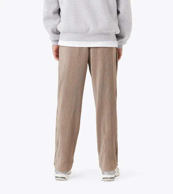 Zanerobe Pants Men Pleated Pant Khaki