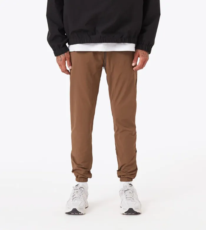 Zanerobe Pants Men Sureshot Tech Flight Jogger Bronco